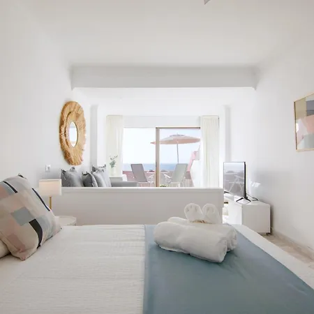Canteras Beachfront Apartment